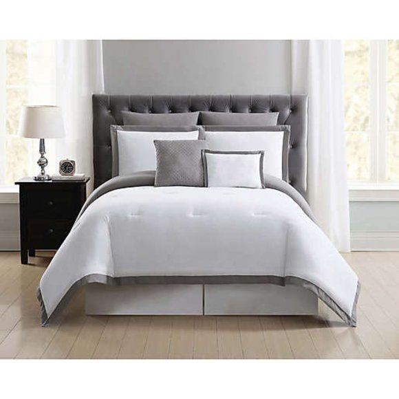 Hotel Other - NEW Gray and White Truly Soft 7-Piece King Comforter Set